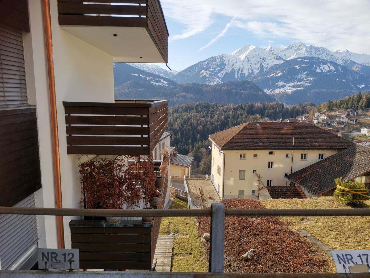 Ferienwohnung In Trin Exterior photo